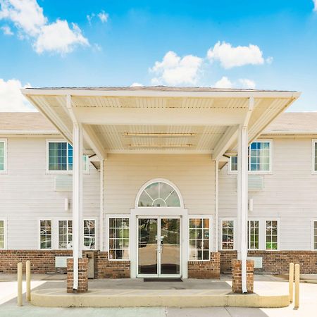 Super 8 By Wyndham Platte City Kansas City Area Kültér fotó