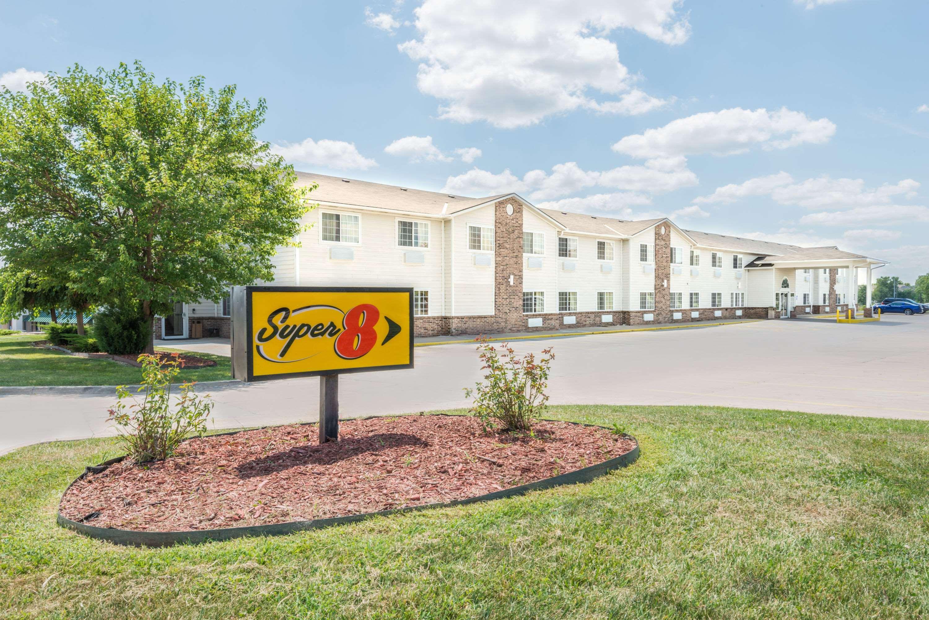 Super 8 By Wyndham Platte City Kansas City Area Kültér fotó
